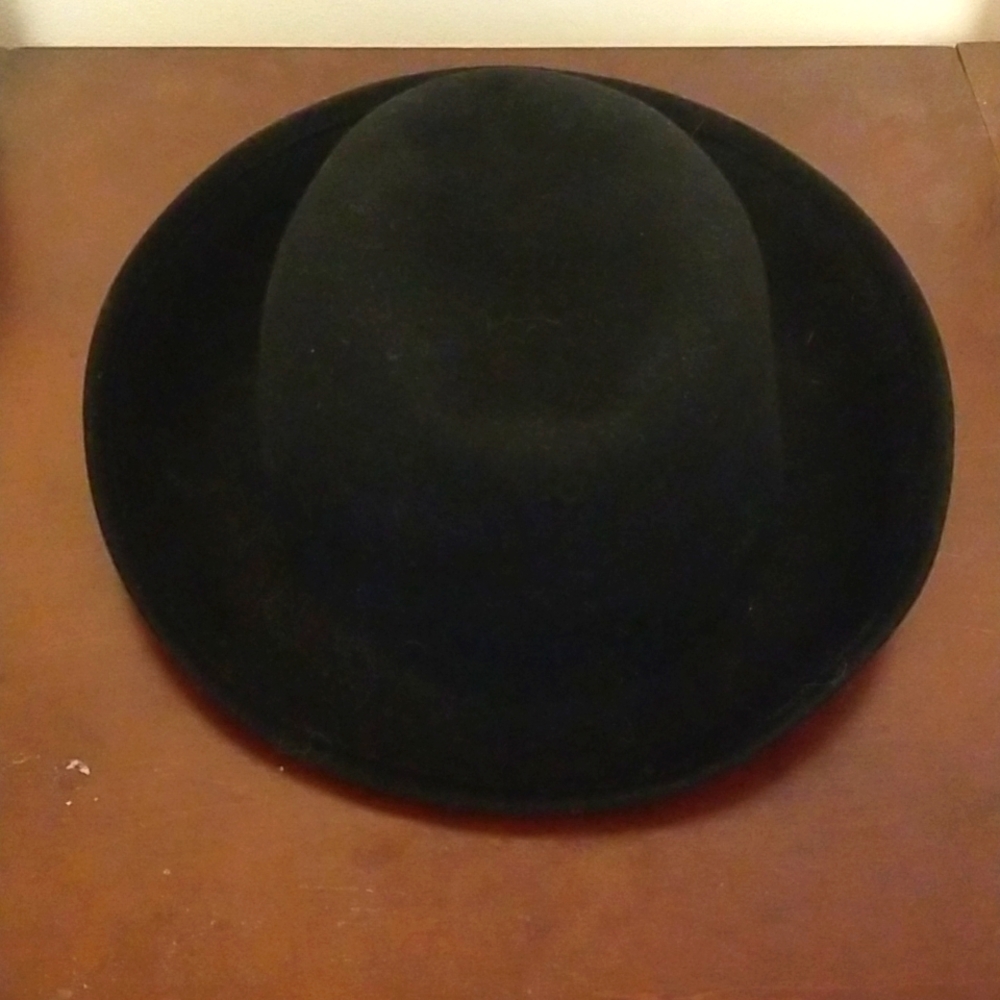 Vintage Black Hat